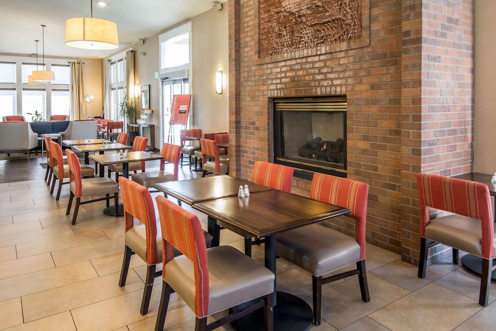 Comfort Inn & Suites Spokane Valley Central 28/40