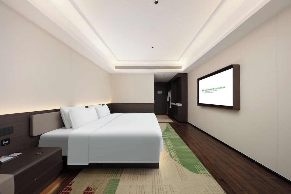 Vienna International Hotel Shanghai Pudong Huinan 18/50