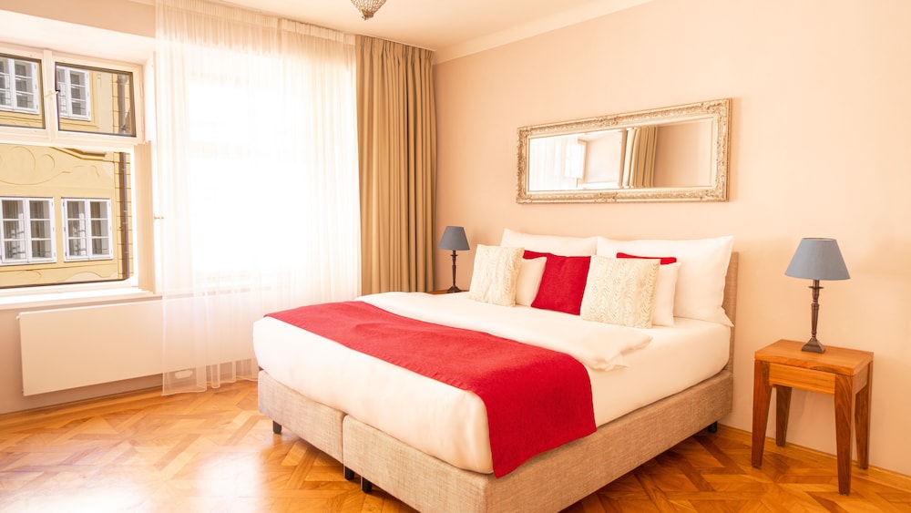 Hotel Golden Key Prague 18/79