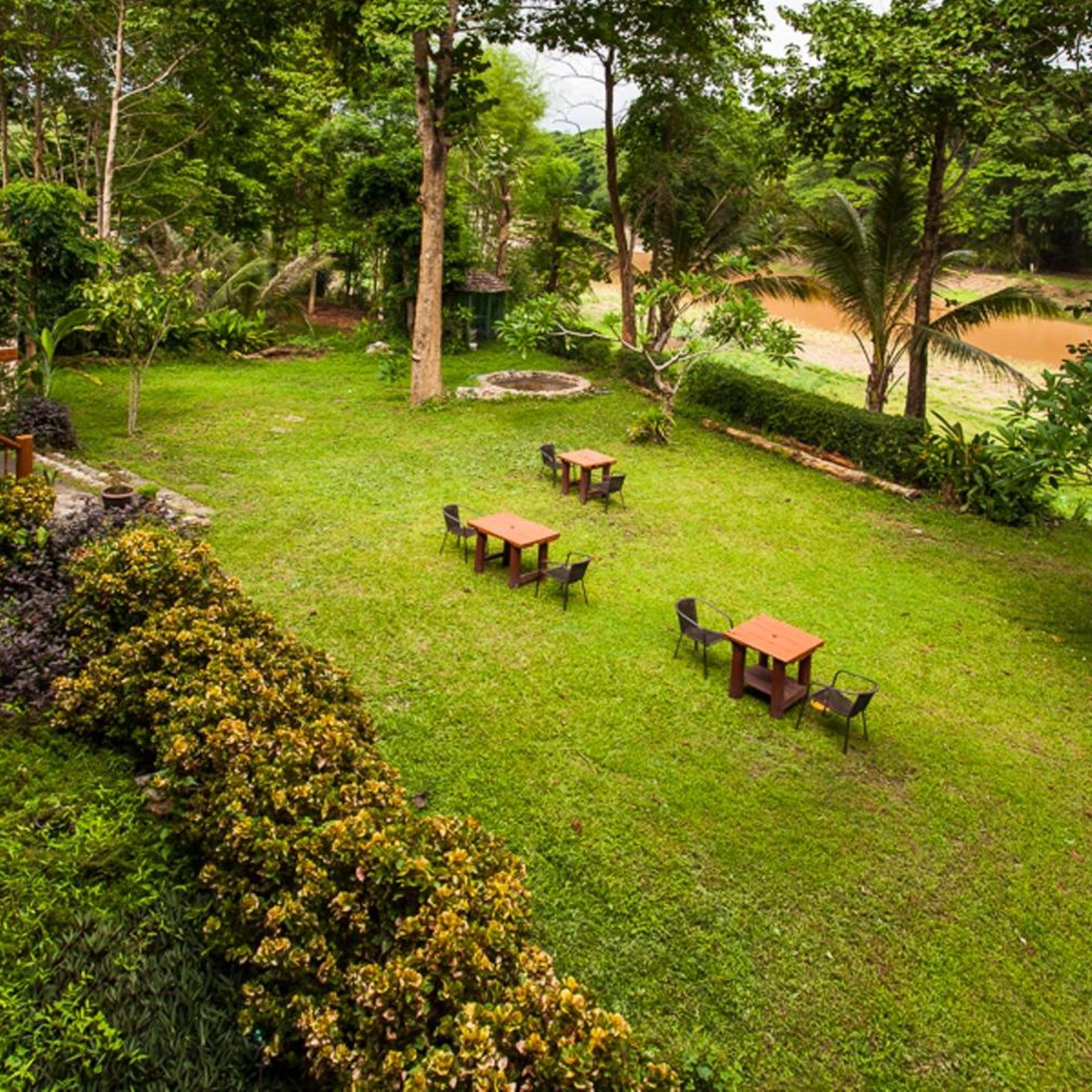 RIVERHOUSE RESORT 67/78