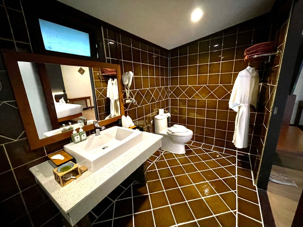 Rawisara Villa Resort 47/51