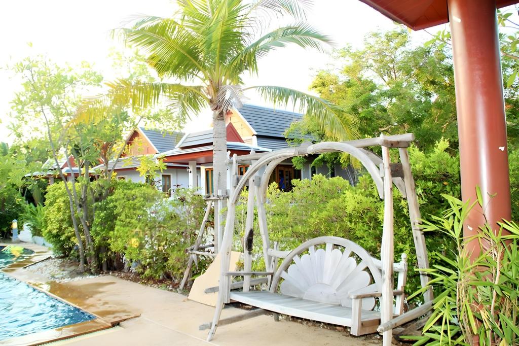 Ban Thaithip Resort 41/54