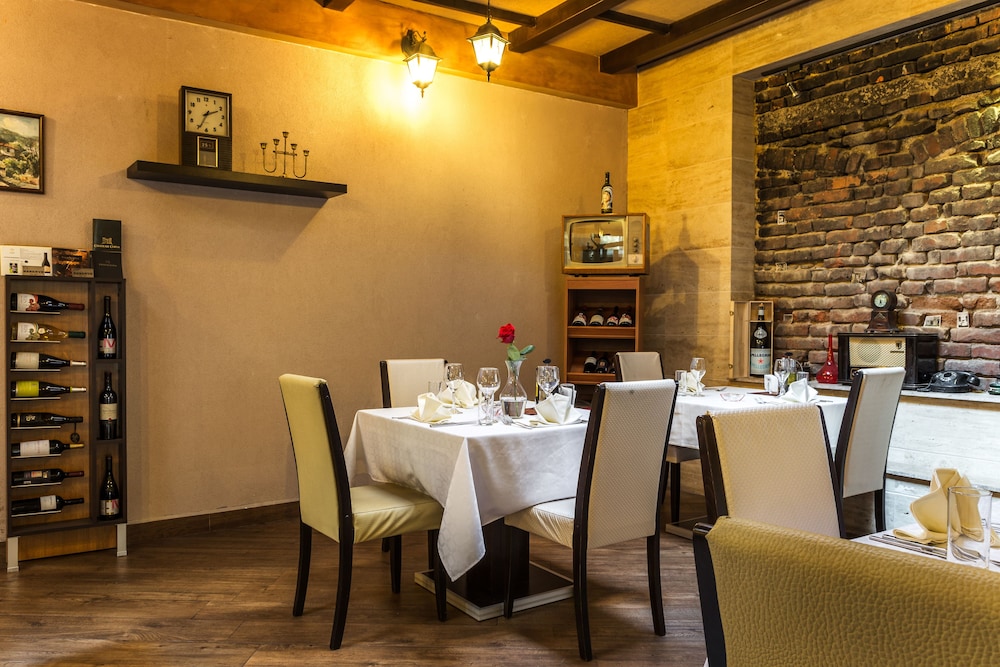 Best Western Plus Bristol Hotel 39/41