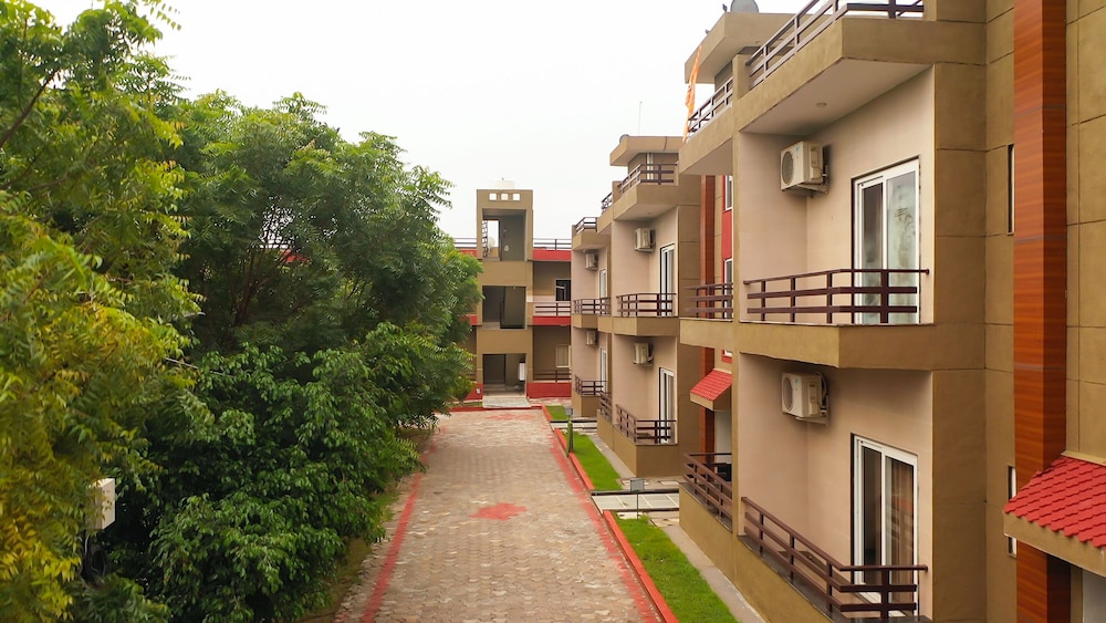 Vrinda Anandam Resorts 18/23