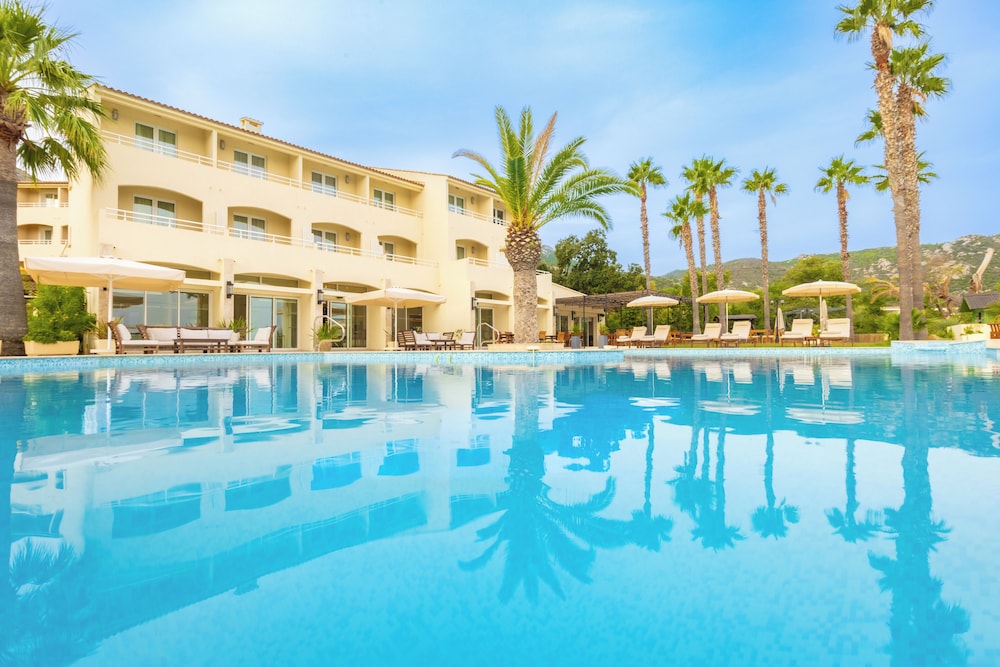 Hotel Corsica 4/74