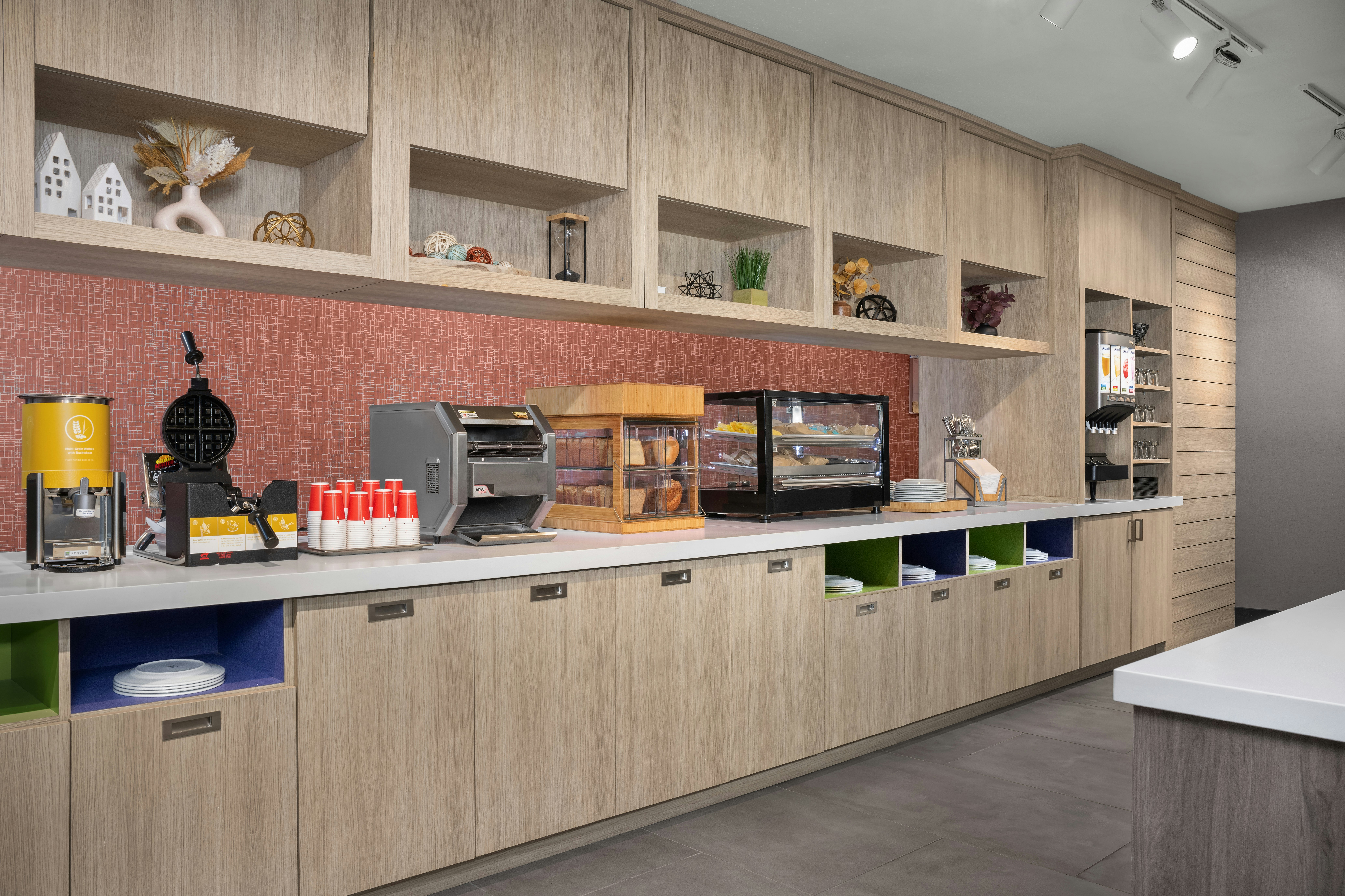 Home2 Suites by Hilton Cullman 14/19