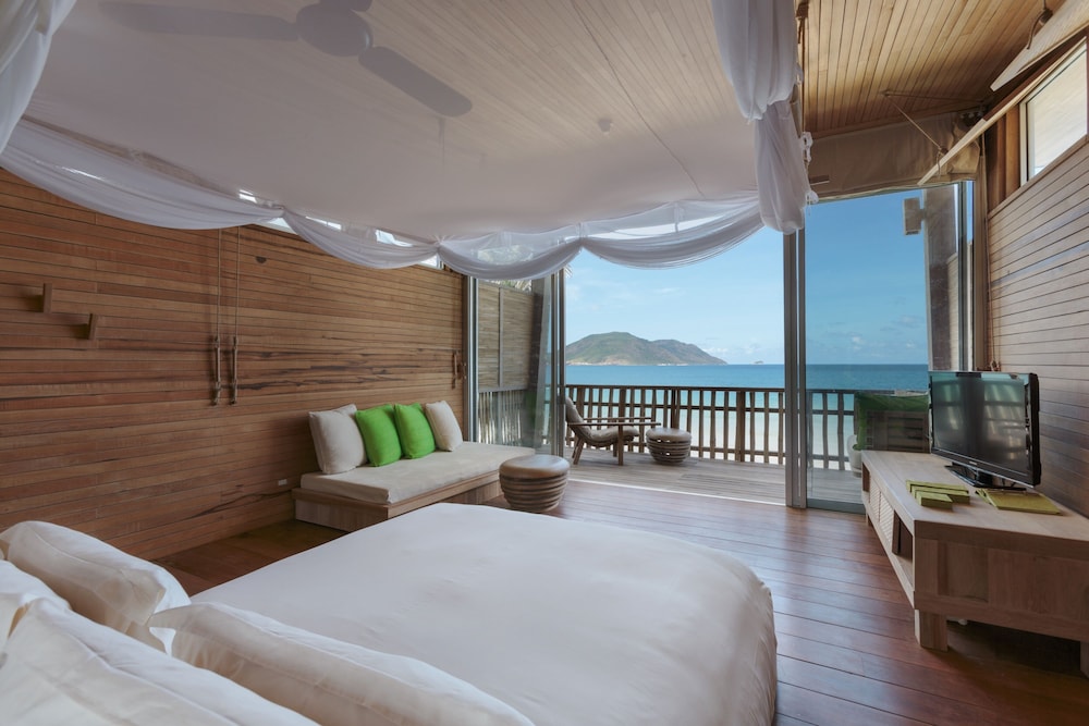Duplex, Pool, Villa, King Bed, Ocean View