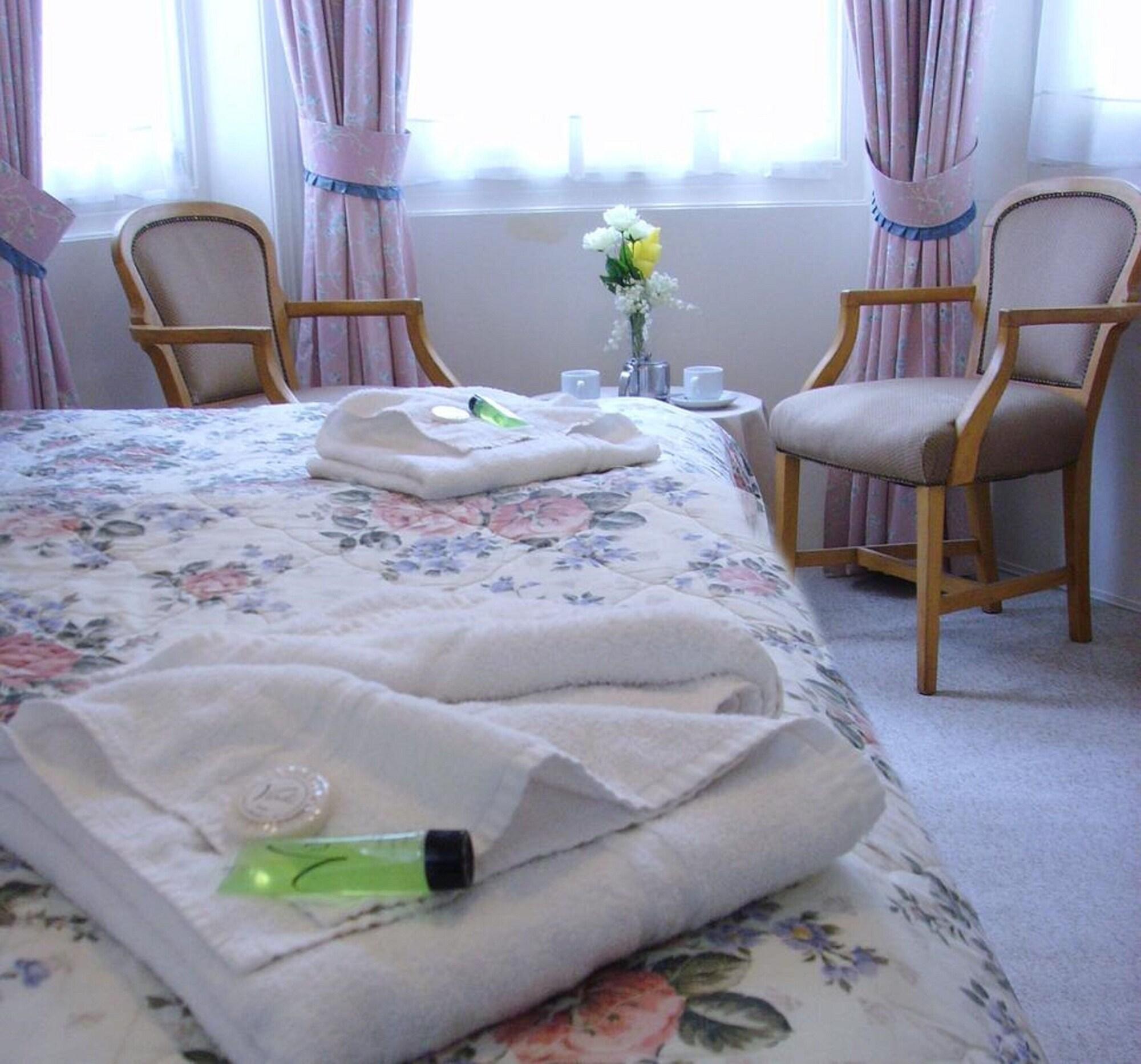 Alexandra Hotel Eastbourne 29/34