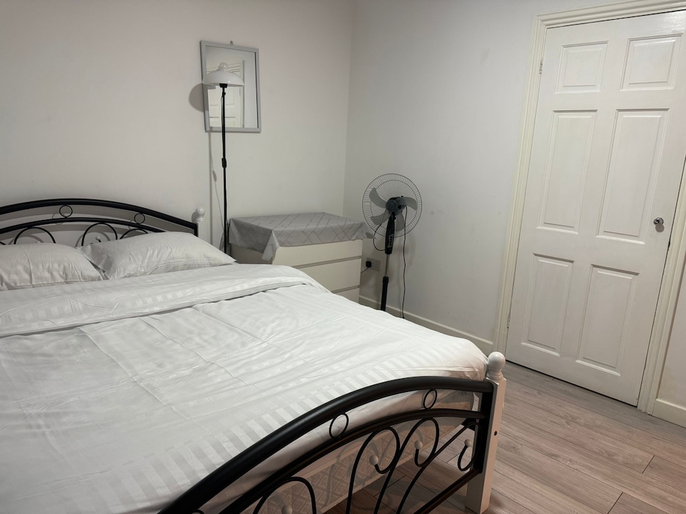 Compact, Double Bed