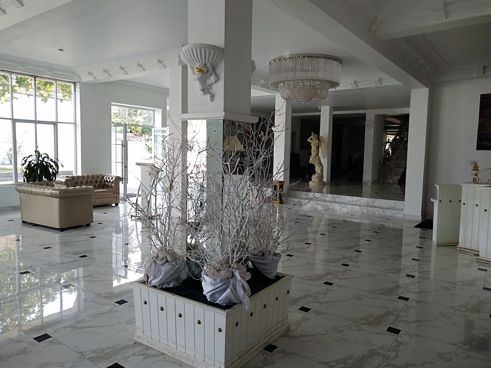 Cinnamon Villa Negombo 8/15