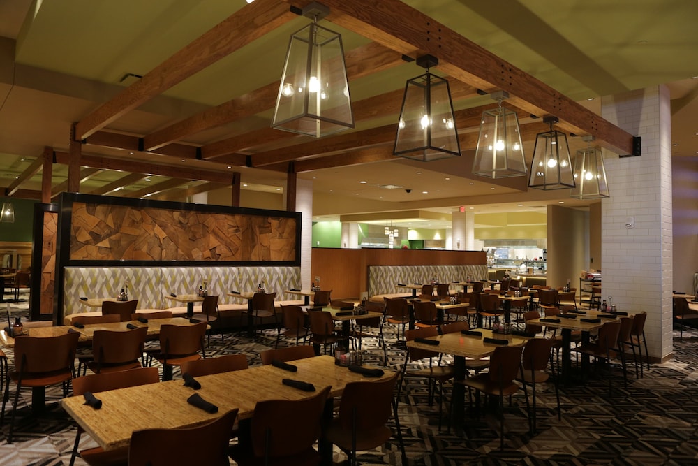 Isle Casino Hotel Bettendorf 35/51