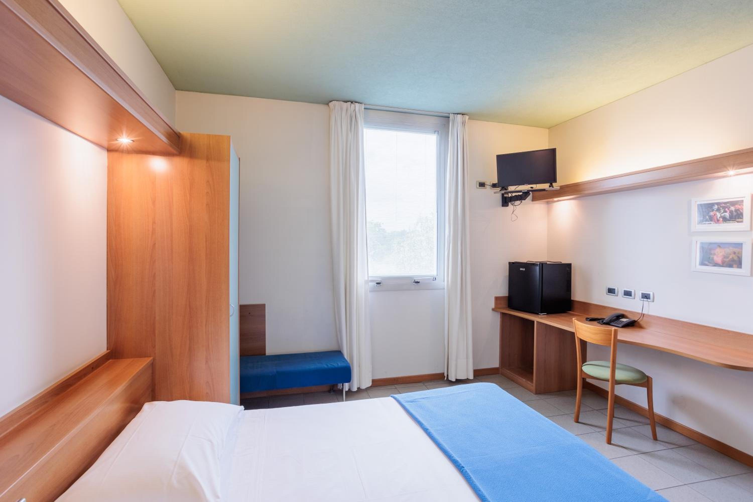 Eurhotel 12/50