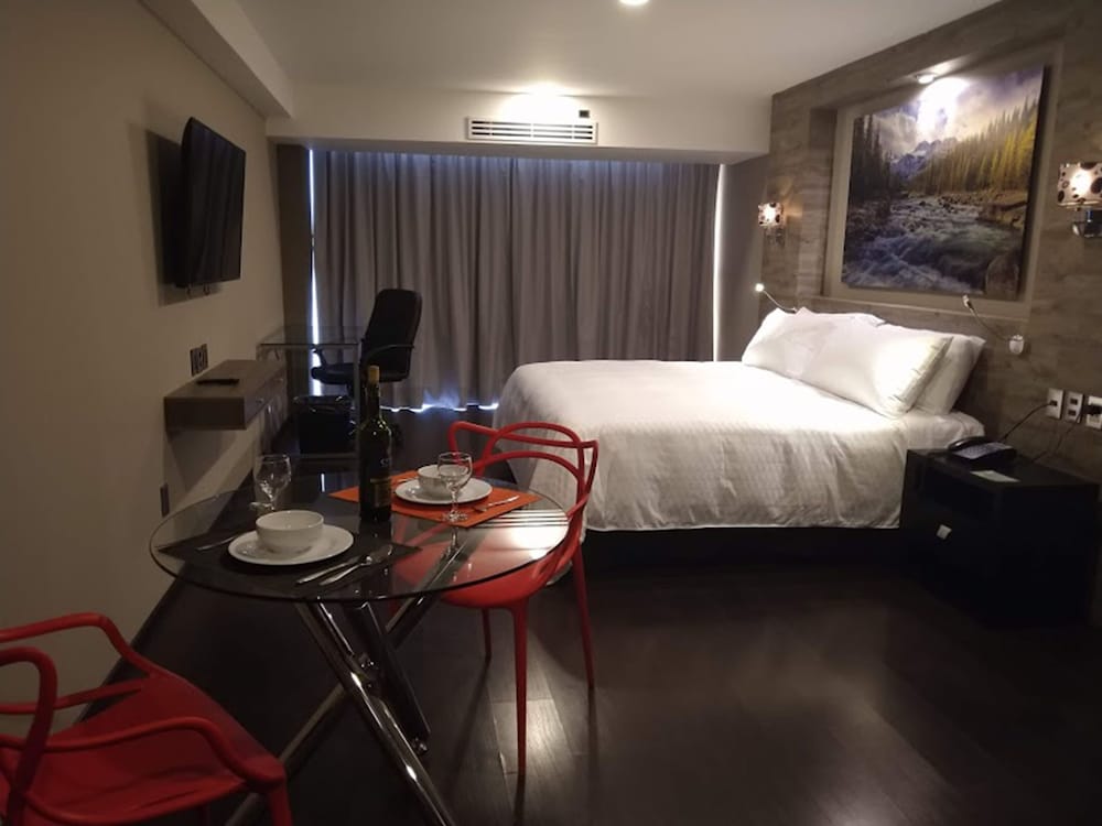 Elite 47 Hotel And Suites Ex Pia Suites 23/51