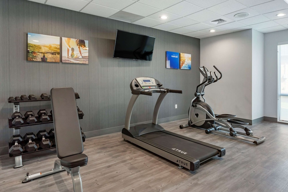 Comfort Inn & Suites Olive Branch Old Towne 28/39