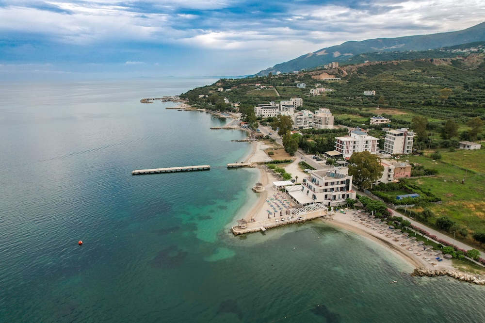 Grand Hotel Aita 37/49