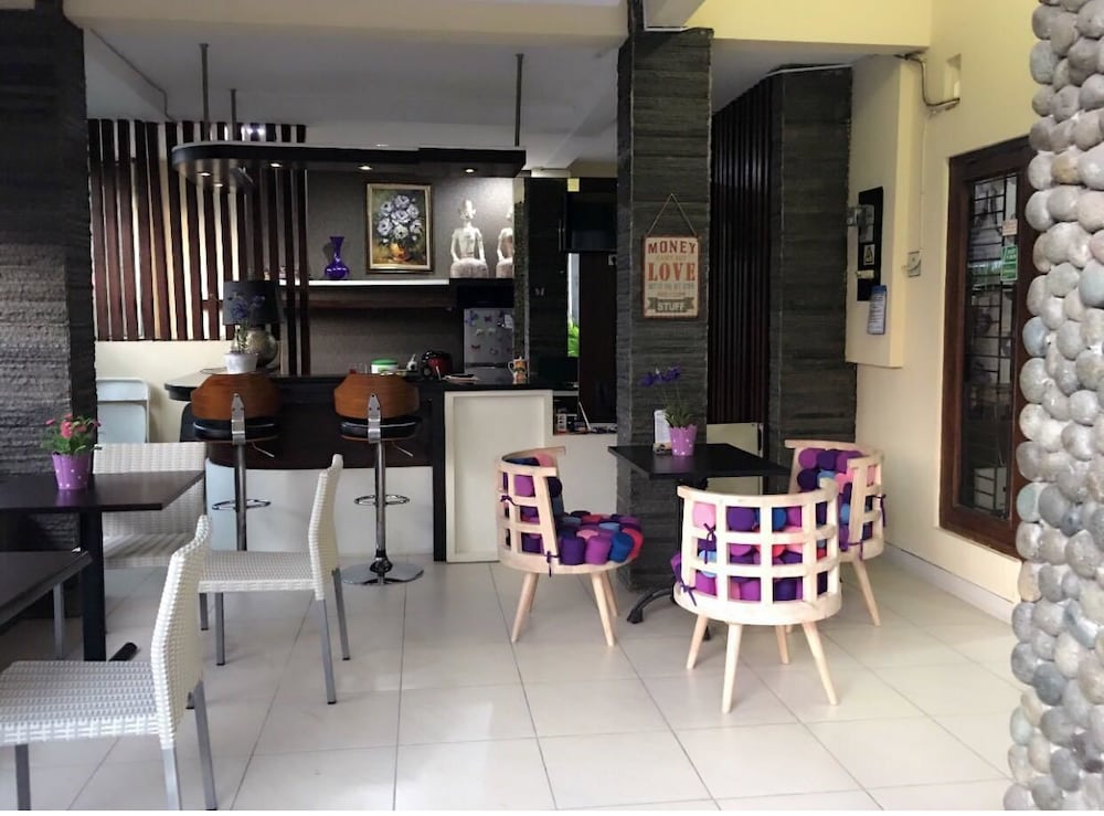 Griya Nendra Hotel 39/50