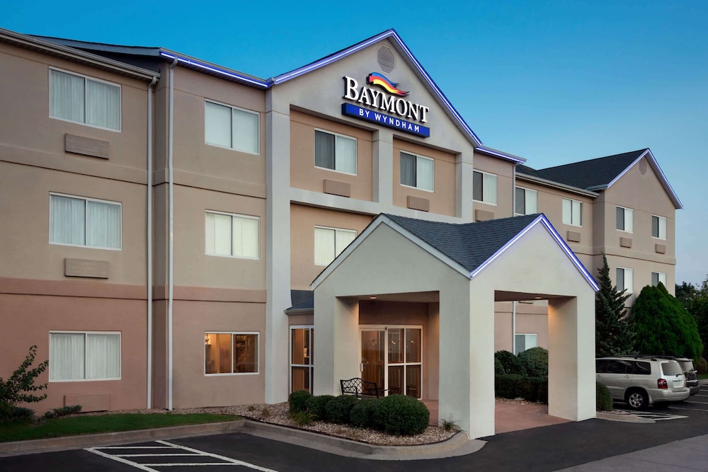 Baymont By Wyndham Tulsa 15/19