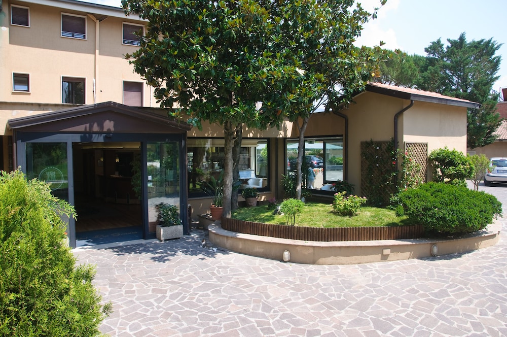 Hotel Le Grazie 1/67