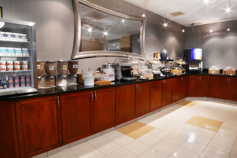 Springhill Suites Dulles Airport 38/54
