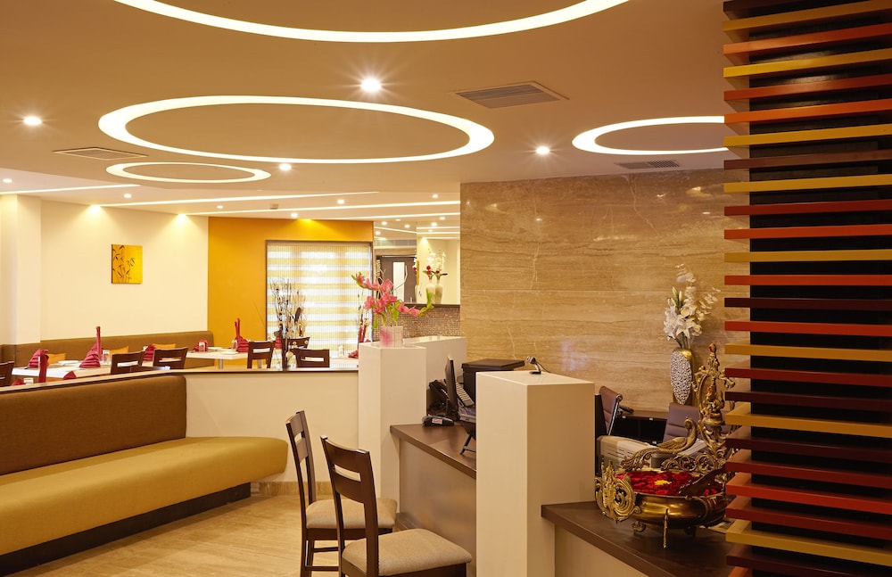 Golden Fruits Business Suites 20/26