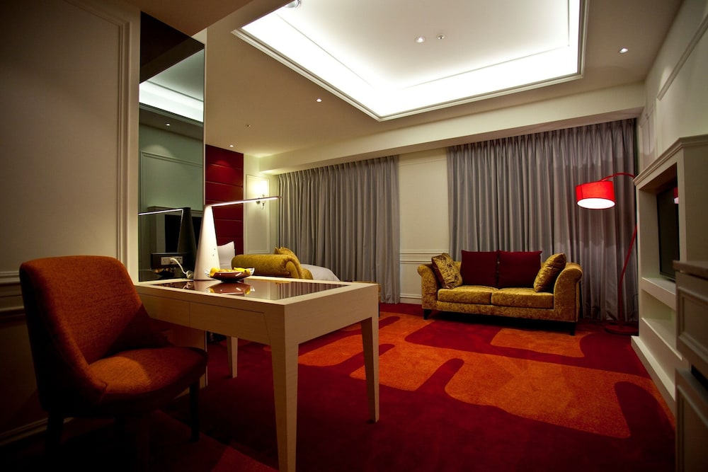 In Sky Hotel 38/46