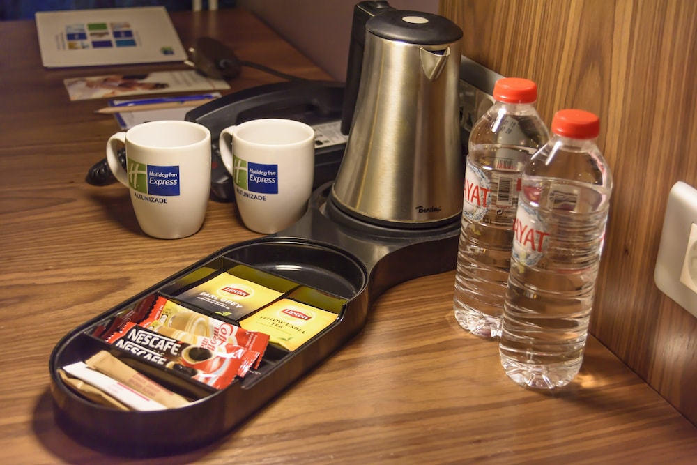 Holiday Inn Express Istanbul - Altunizade 24/42