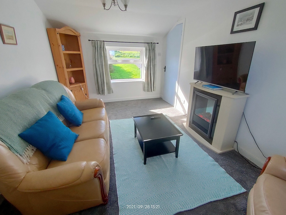 Stromness Apartments 8/19