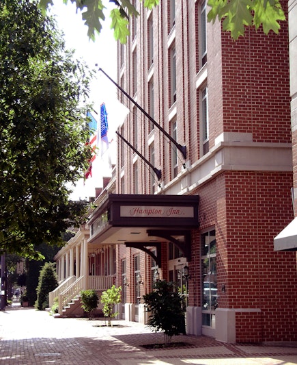 Hampton Inn Alexandria Old Town King St. Metro 4/56