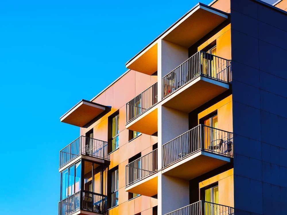 SCN City Hotel 3/50