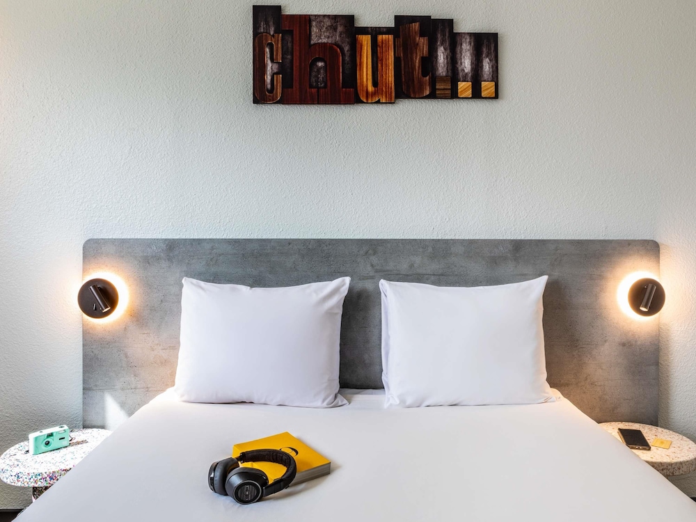 Ibis Budget Paris Porte De Montreuil 27/57