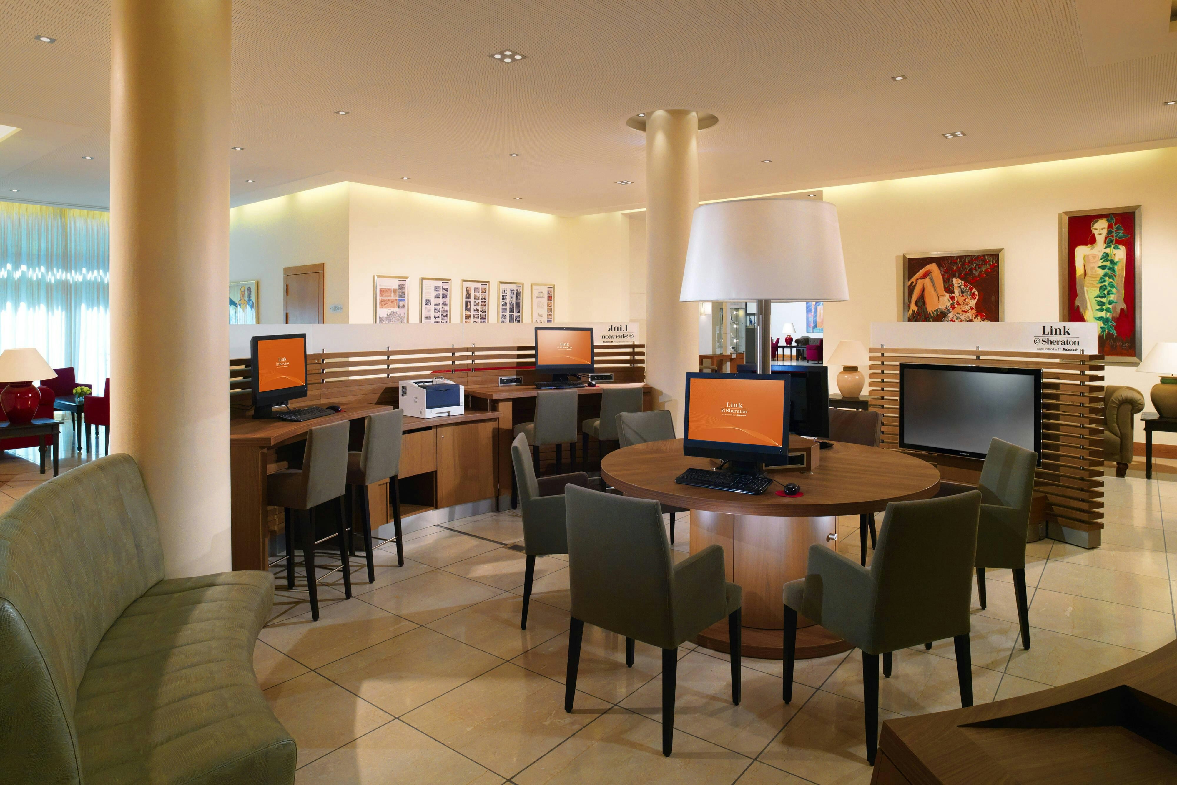 Sheraton Carlton Hotel Nuernberg 40/45