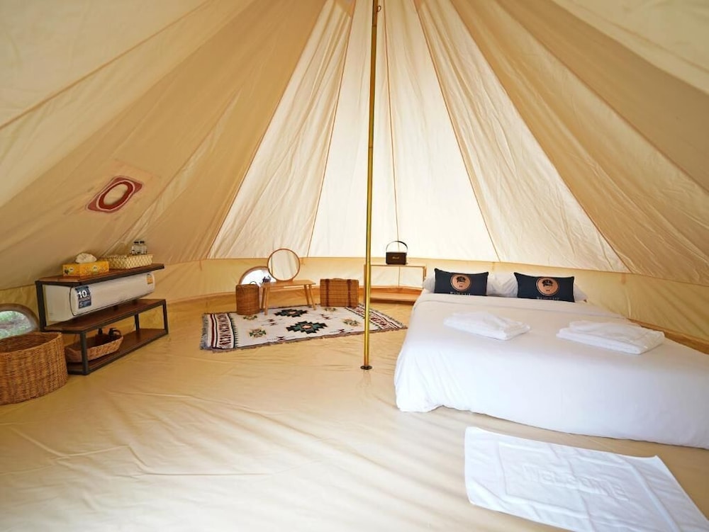 Yellowstone Camps Resort Khao Yai 24/68