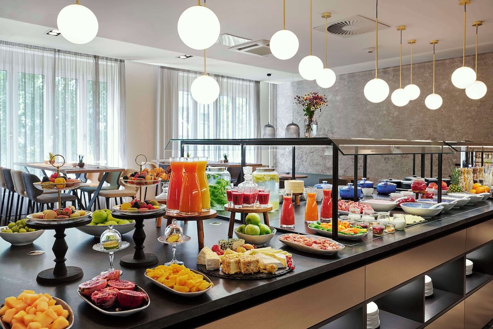 Hotel NH Berlin Kurfurstendamm 36/50