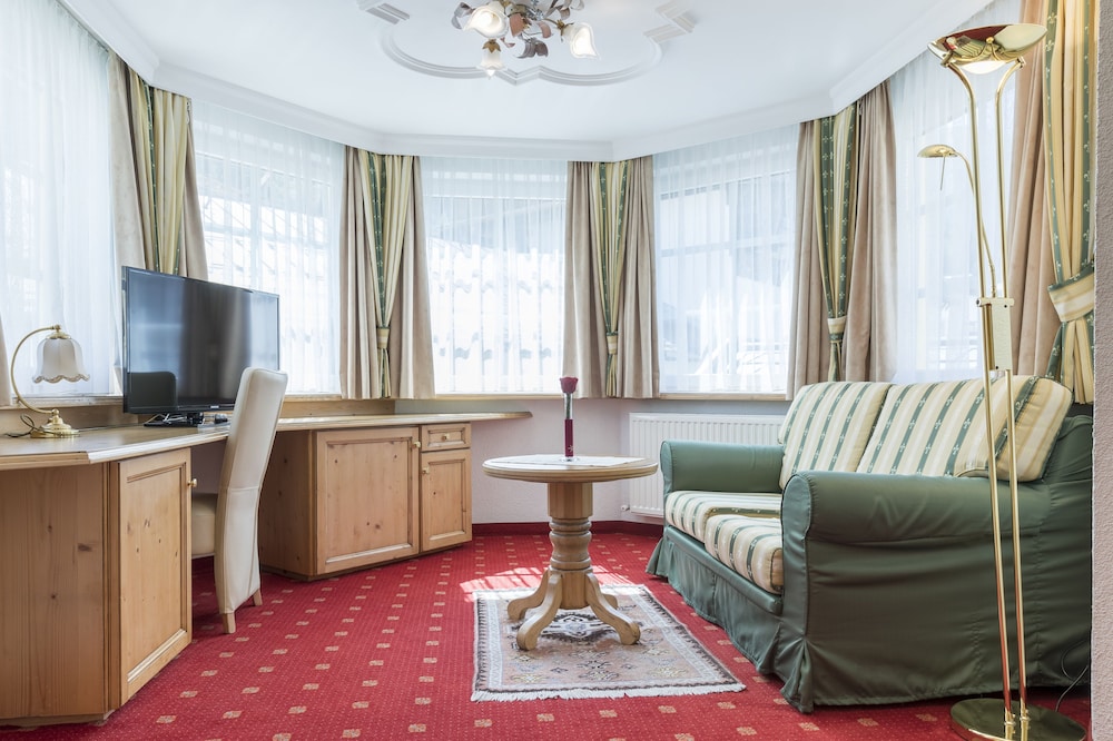 Hotel Alte Post 46/61