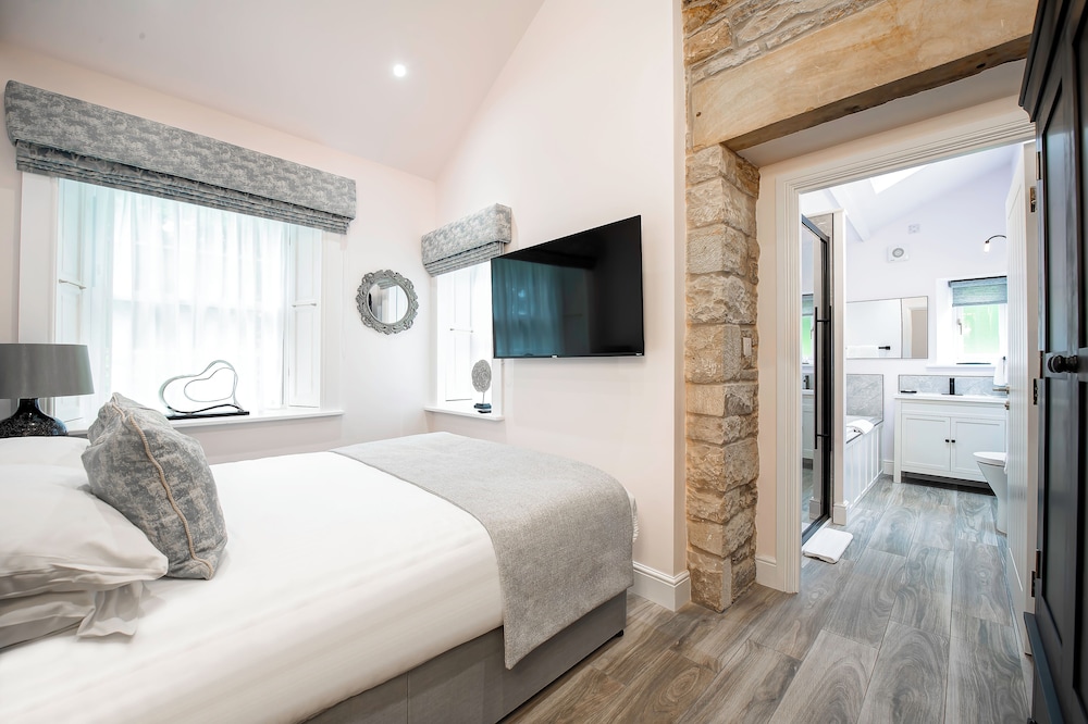 Tower, Luxury, Villa, 2 Double Beds