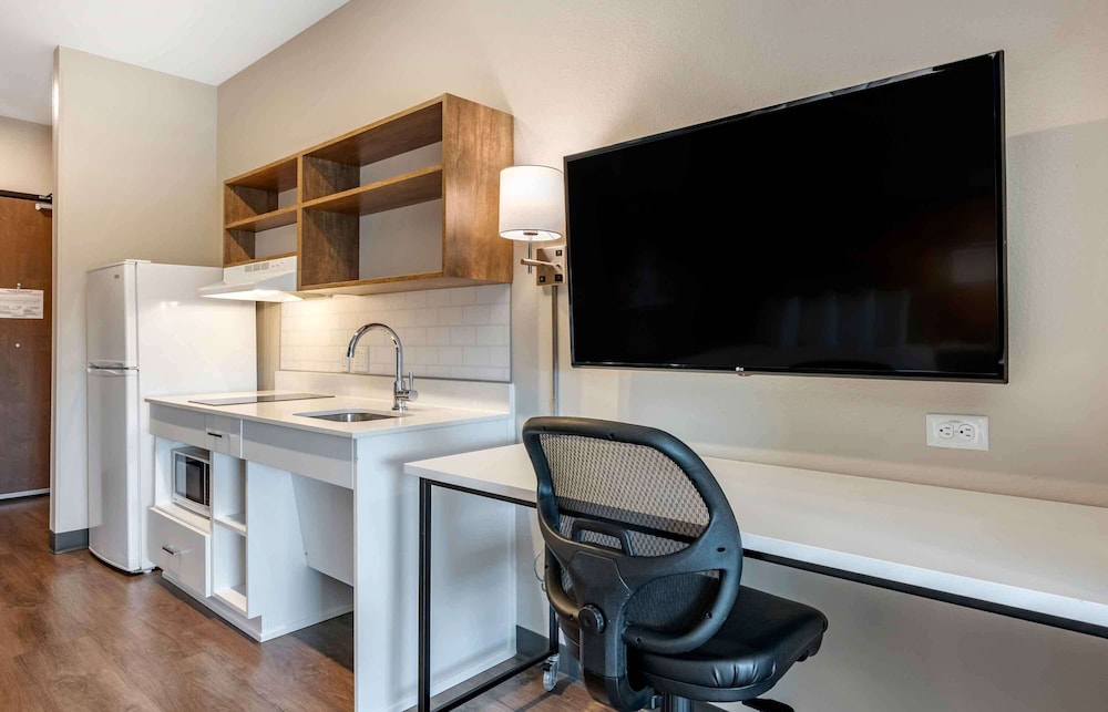Extended Stay America Austin Airport 38/50