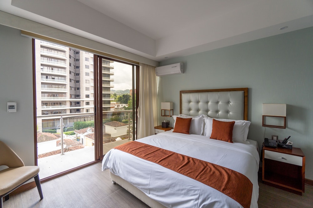 Hotel Vista Quince 11/50