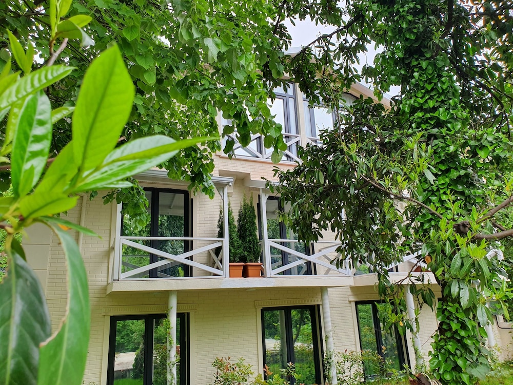 Kadifeli Konak Boutique Hotel 24/27