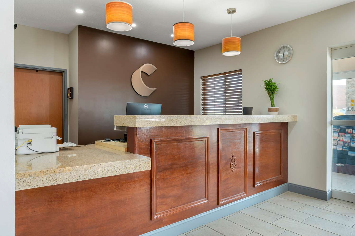 Comfort Inn & Suites Zanesville OH 5/27