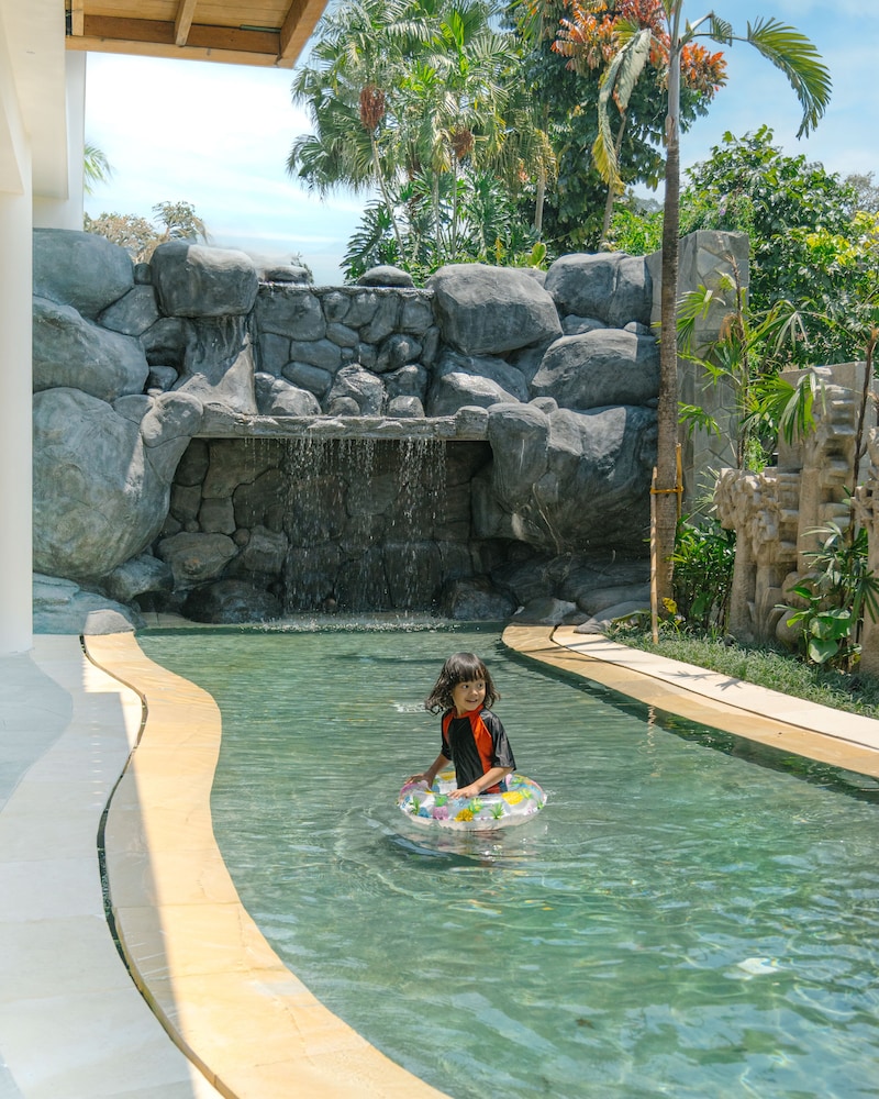 Novus Giri Resort Spa 56/71