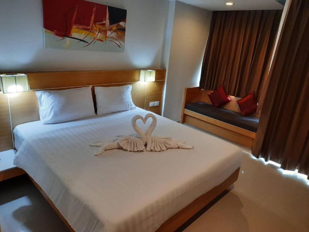Aspery Hotel 16/65