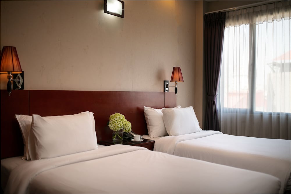 Sen Hotel 21/53