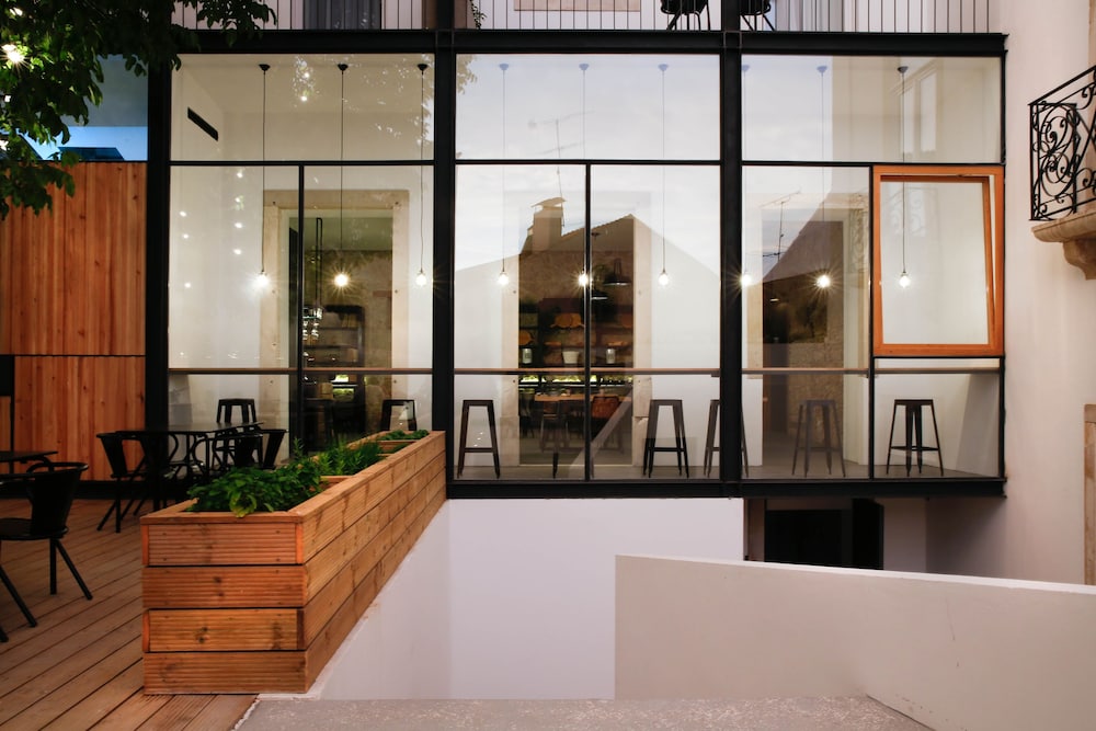 SAPIENTIA BOUTIQUE HOTEL 4/73