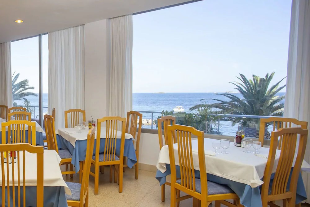 Ibiza Playa 44/53