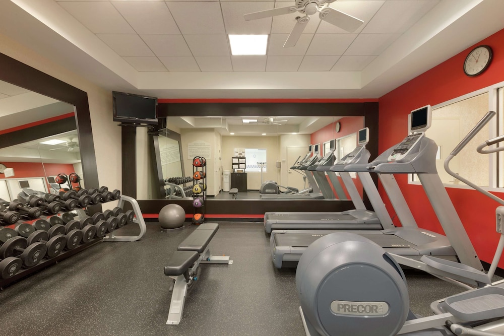 HILTON GARDEN INN FAIRFAX 24/61