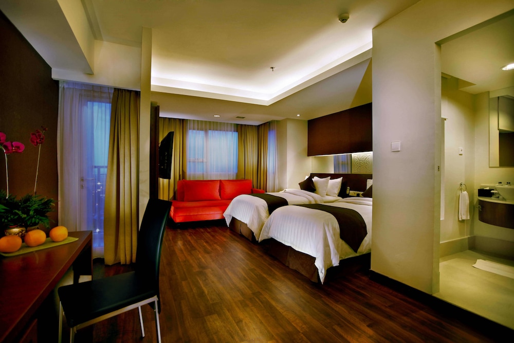 Aston Pluit Hotel and Residence 13/66