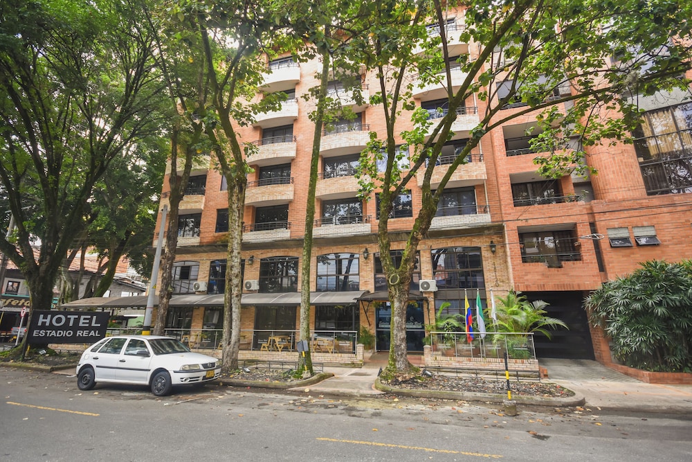 Estadio Real Hotel 39/43
