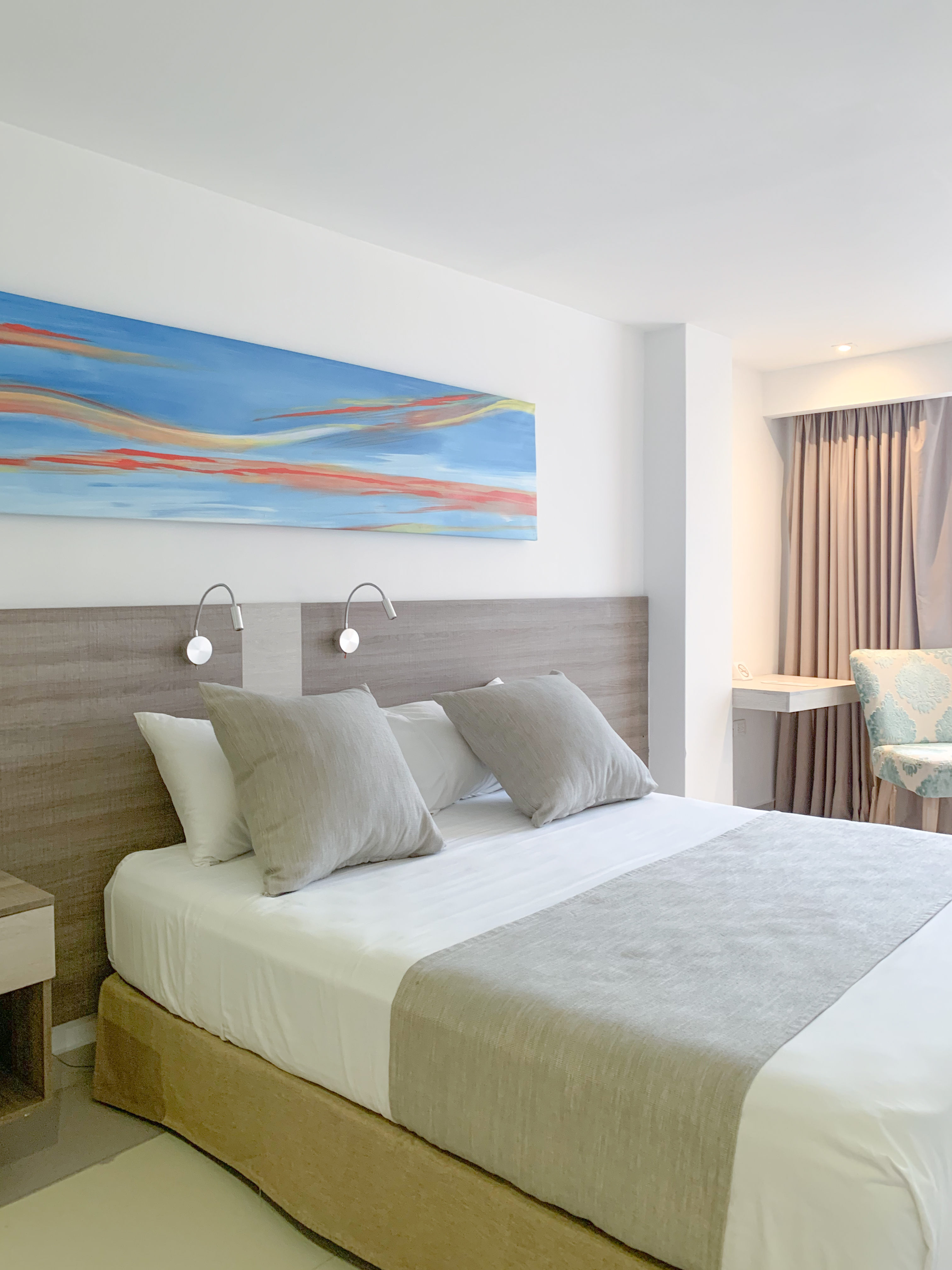 HOTEL 1525 5/20