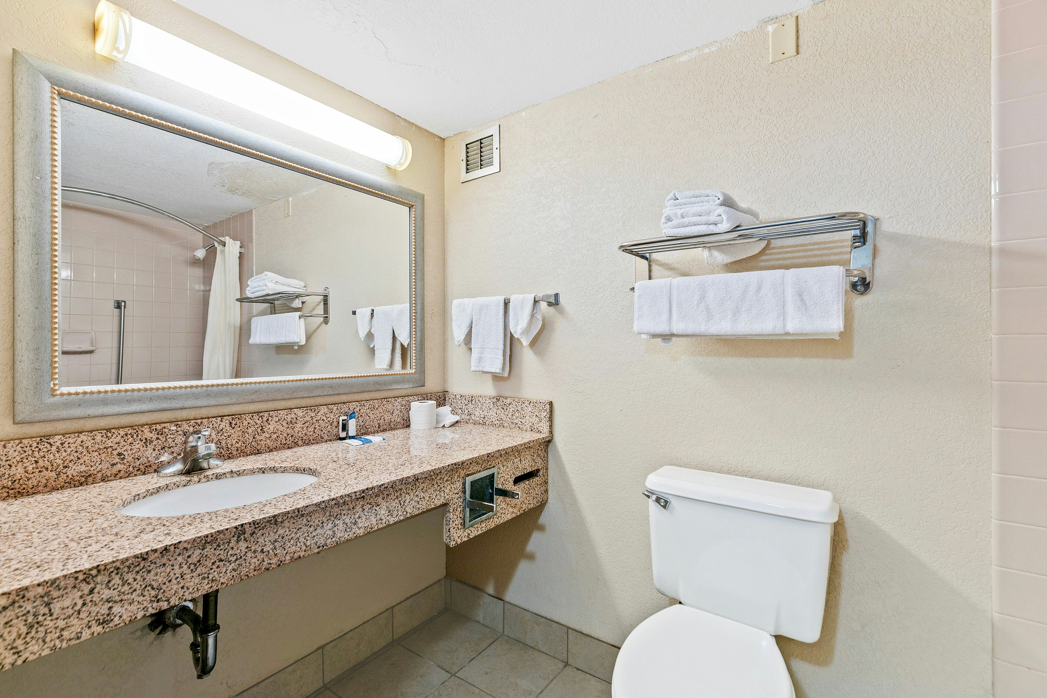 Moonlight Inn Hotel O Hattiesburg, MS 53/54
