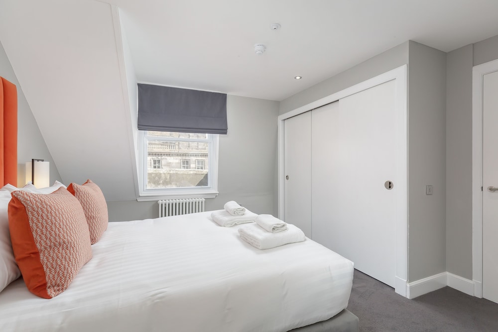 2 BEDROOMS, SUPERIOR, APARTMENT, 2 KING BEDS, CITY VIEW